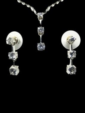 3 PCS JEWEL TEAR DROP FASHION NECKLACE & EARRINGS